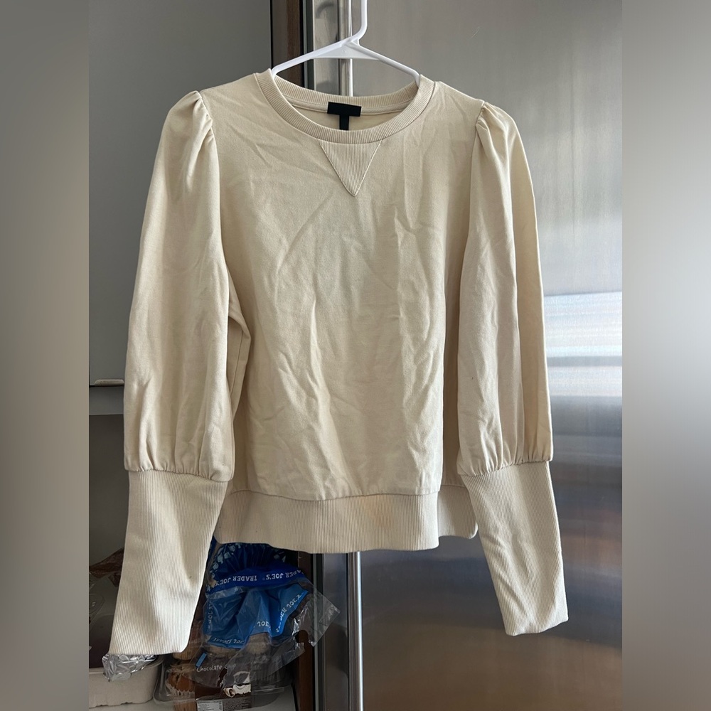 Who What Wear Puff Sleeve Sweatshirt. Size small. Brand new with tags